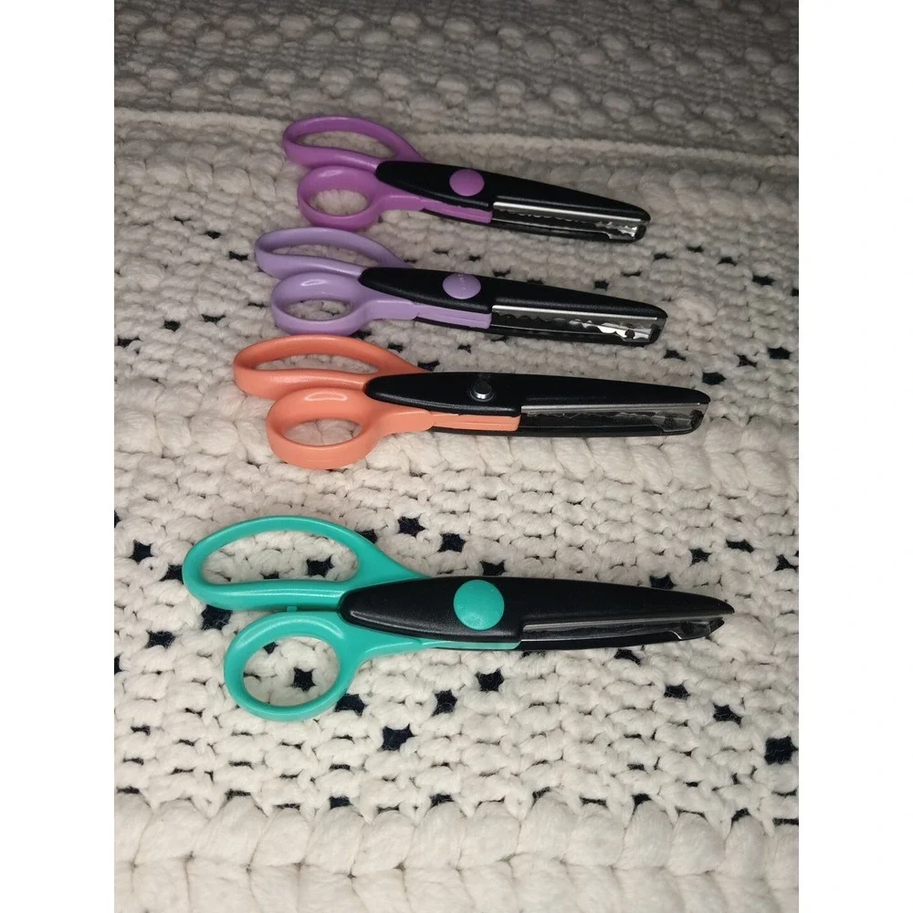 Lot 4 Fiskars Paper Edgers Scissors Scrapbook Cotton Candy Leaf Majestic Seagull